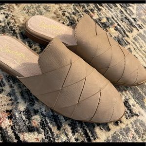 Slide on summer sandal